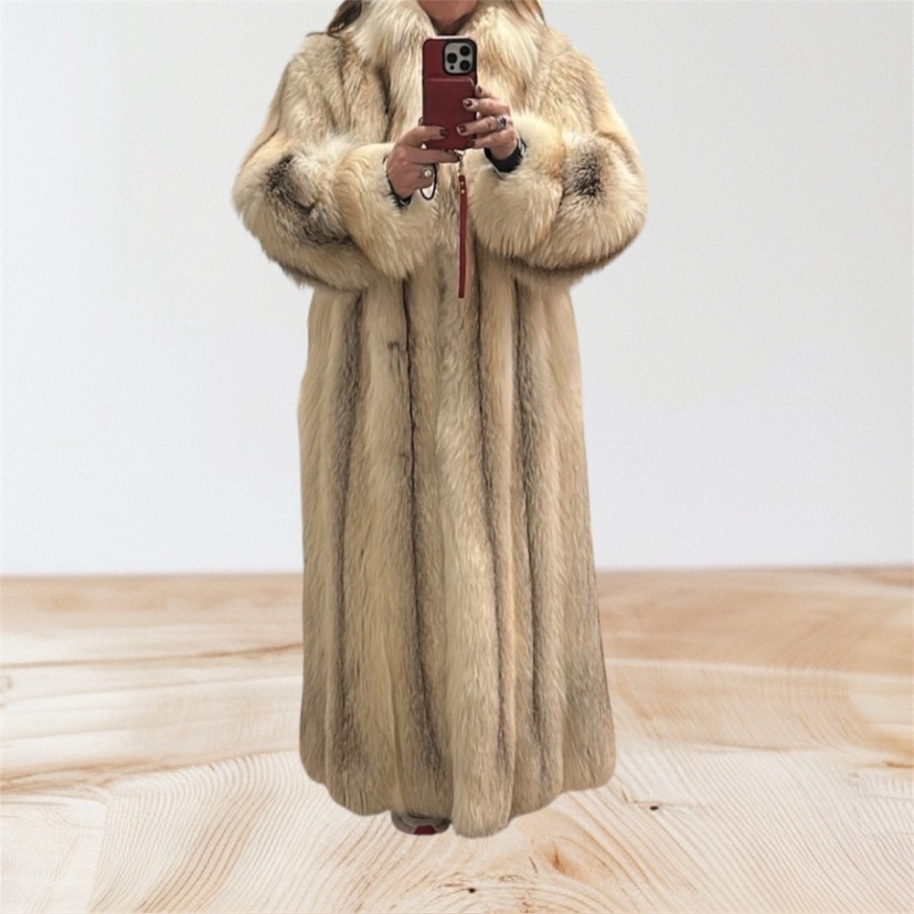 Unisex Golden Isle Shadow Fox Fur Coat Full Length - Picture 2 of 16